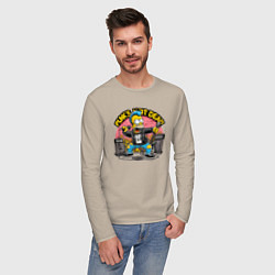 Лонгслив хлопковый мужской Панк Гомер Симпсон - певец, цвет: миндальный — фото 2