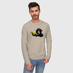 Лонгслив хлопковый мужской Мартышка с бананом, цвет: миндальный — фото 2