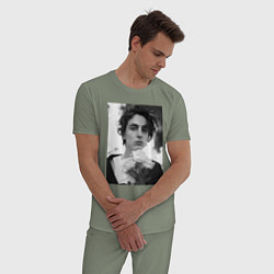 Пижама хлопковая мужская Timothee Chalamet с розами, цвет: авокадо — фото 2