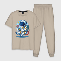 Пижама хлопковая мужская Космонавт играет на приставке, цвет: миндальный