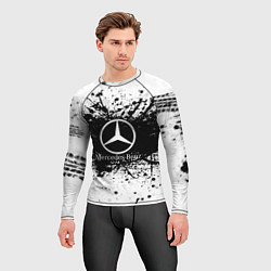 Рашгард мужской Mercedes-Benz: Black Spray, цвет: 3D-принт — фото 2