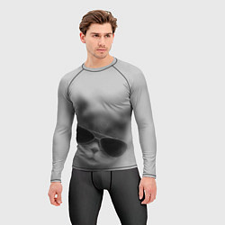 Рашгард мужской Крутой кот в очках в тумане, цвет: 3D-принт — фото 2