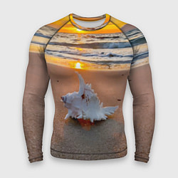 Рашгард мужской Ракушка на песочном берегу тихого океана, цвет: 3D-принт