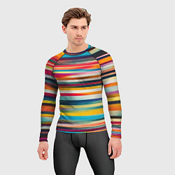 Рашгард мужской Разноцветные горизонтальные полосы, цвет: 3D-принт — фото 2