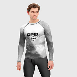 Рашгард мужской Opel на сером абстрактном фоне, цвет: 3D-принт — фото 2