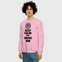 Свитшот хлопковый мужской Keep Calm & Drive VW, цвет: светло-розовый — фото 2