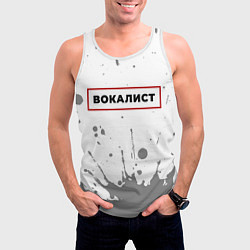 Майка-безрукавка мужская Вокалист - в красной рамке на светлом, цвет: 3D-белый — фото 2