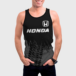 Майка-безрукавка мужская Honda speed на темном фоне со следами шин посереди, цвет: 3D-черный — фото 2