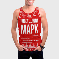 Майка-безрукавка мужская Новогодний Марк: свитер с оленями, цвет: 3D-красный — фото 2