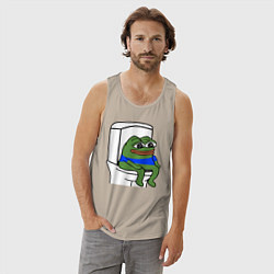Майка мужская хлопок Лягушонок пепе, цвет: миндальный — фото 2