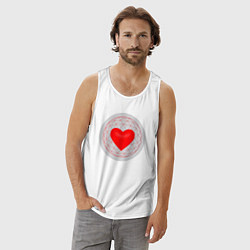Майка мужская хлопок Красное сердце с серым фоном, цвет: белый — фото 2