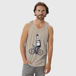 Майка мужская хлопок Виски на велике, цвет: миндальный — фото 2