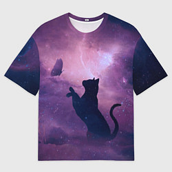 Мужская футболка оверсайз Кошка играет с бабочкой