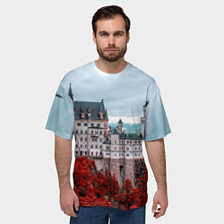 Футболка оверсайз мужская Замок в горах и красный лес, цвет: 3D-принт — фото 2