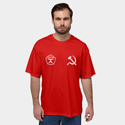 Футболка оверсайз мужская СССР гост три полоски на красном фоне, цвет: 3D-принт — фото 2
