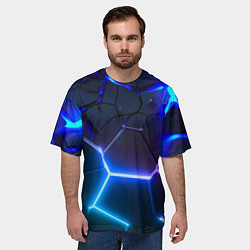 Футболка оверсайз мужская Микс из разломленных плит и неоновое свечения, цвет: 3D-принт — фото 2