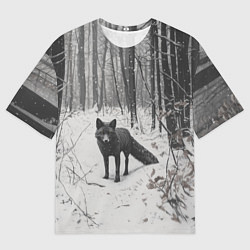 Мужская футболка оверсайз Черная лиса в заснеженном лесу