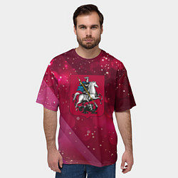 Футболка оверсайз мужская Герб Москвы на розовом фоне, цвет: 3D-принт — фото 2