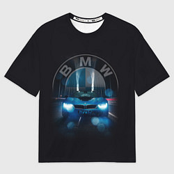 Мужская футболка оверсайз BMW на мосту