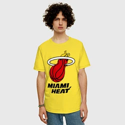 Футболка оверсайз мужская Miami Heat-logo, цвет: желтый — фото 2