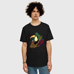 Футболка оверсайз мужская Птица Тукан на тропической ветке, цвет: черный — фото 2