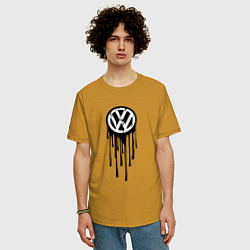 Футболка оверсайз мужская Volkswagen - art logo, цвет: горчичный — фото 2