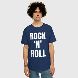 Футболка оверсайз мужская Rocknroll белая большая надпись, цвет: тёмно-синий — фото 2