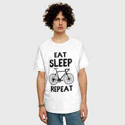 Футболка оверсайз мужская Eat sleep bike repeat, цвет: белый — фото 2