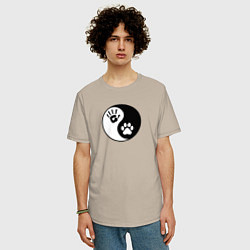 Футболка оверсайз мужская Инь ян символ квадробика, цвет: миндальный — фото 2