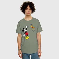 Футболка оверсайз мужская Микки Маус и Плуто, цвет: авокадо — фото 2