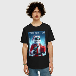 Футболка оверсайз мужская Кот с пистолетом и подарком, цвет: черный — фото 2