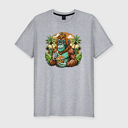 Мужская slim-футболка Орангутанг на пляже