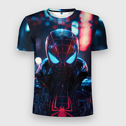 Мужская спорт-футболка Человек-паук в вечернем городе
