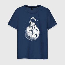 Футболка хлопковая мужская Космонавт на луне, цвет: тёмно-синий