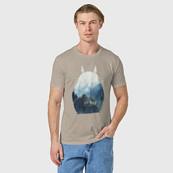 Футболка хлопковая мужская Тоторо, цвет: миндальный — фото 2