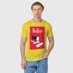 Футболка хлопковая мужская The Beatles, цвет: желтый — фото 2