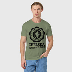Футболка хлопковая мужская Chelsea FC: Emblem, цвет: авокадо — фото 2