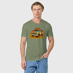 Футболка хлопковая мужская Шевроле грузовик, цвет: авокадо — фото 2