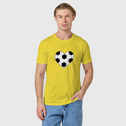 Футболка хлопковая мужская Футбольное сердце, цвет: желтый — фото 2
