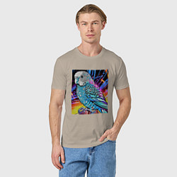 Футболка хлопковая мужская Волнистый синий попугай, цвет: миндальный — фото 2