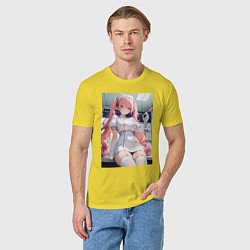 Футболка хлопковая мужская Медсестричка сделает тебе укол любви, цвет: желтый — фото 2