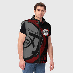 Мужской жилет КЛИНОК РАССЕКАЮЩИЙ ДЕМОНОВ ИЕРОГЛИФЫ ЛОГО, цвет: 3D-светло-серый — фото 2