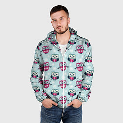 Ветровка с капюшоном мужская Новогодний паттерн с милыми совами и снежинками, цвет: 3D-белый — фото 2