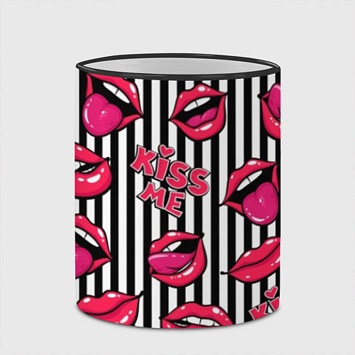 Кружка цветная Kiss Me - pattern / 3D-Черный кант – фото 2