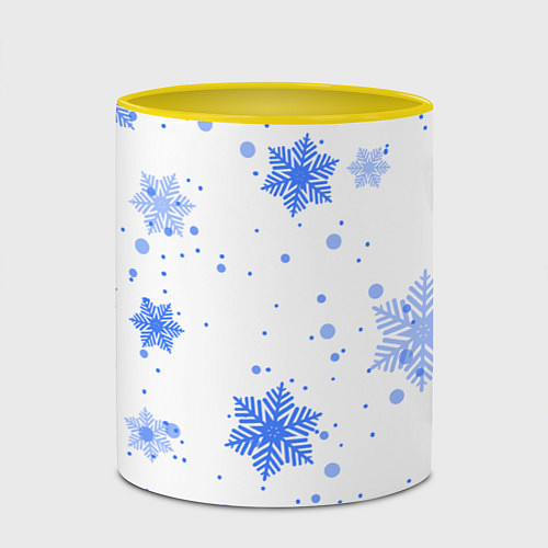 Кружка цветная Голубые снежинки падают / 3D-Белый + желтый – фото 2
