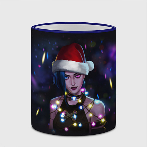 Кружка цветная Джинкс в шапке Деда Мороза / 3D-Синий кант – фото 2