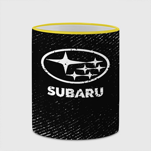 Кружка цветная Subaru с потертостями на темном фоне / 3D-Желтый кант – фото 2
