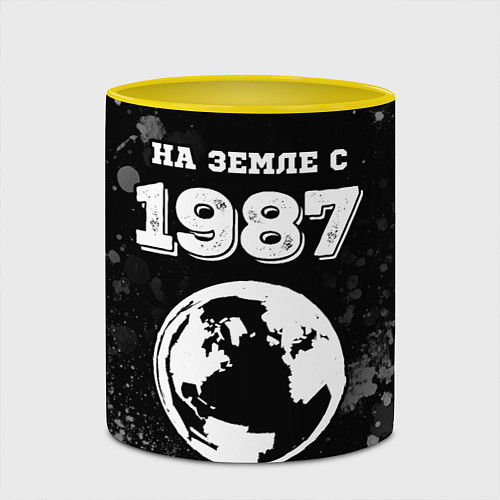 Кружка цветная На Земле с 1987: краска на темном / 3D-Белый + желтый – фото 2