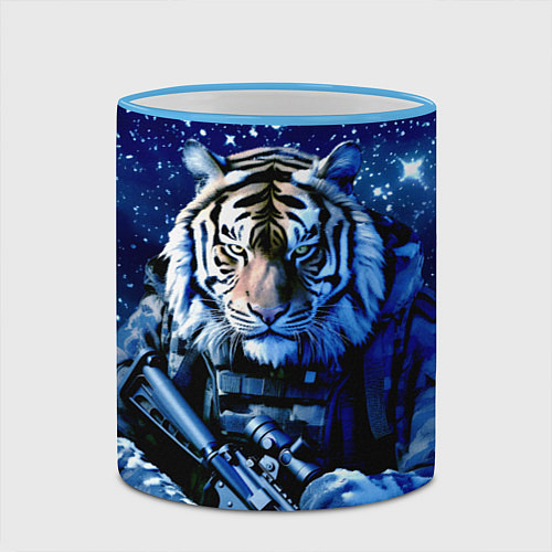 Кружка цветная Тигр солдат снег и звезды / 3D-Небесно-голубой кант – фото 2