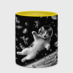 Кружка 3D Офигевший котейка в безвоздушном пространстве, цвет: 3D-белый + желтый — фото 2